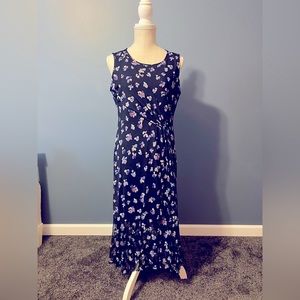 DKNY Classic Navy Blue Dress adorn with lavenders.  Women’s size 8.